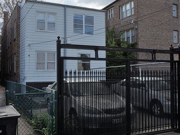 5th image of 5535 N Sawyer Ave