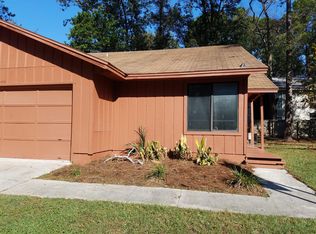 473 Newport Dr, Orange Park, FL 32073
