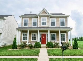 1002 Glengarry Dr, Wentzville, MO 63385