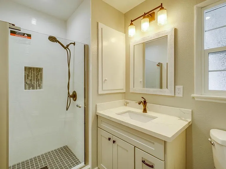 5551 Yale Dr — Photo 19
