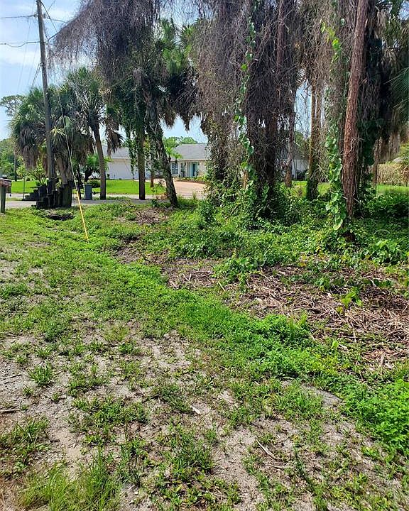 1st image of BAYSHORE Dr