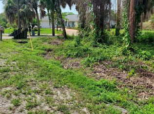 BAYSHORE Dr, Englewood, FL 34223