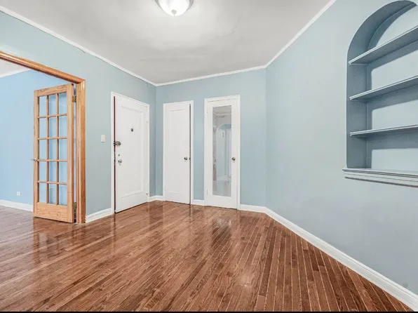 69-40 Yellowstone Boulevard image 13 of 21