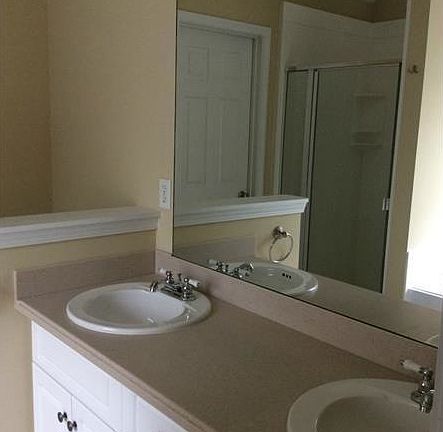 5th image of 5118 Meadows Lake Dr