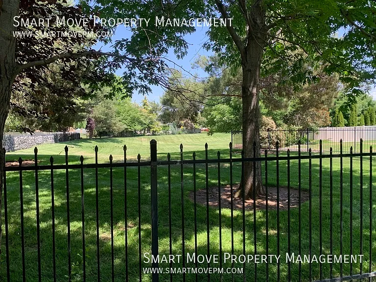 4184 E Granger Dr — Photo 40