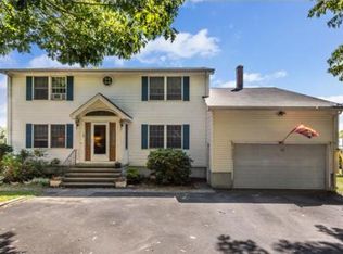 157 Thatcher Rd, Gloucester, MA 01930