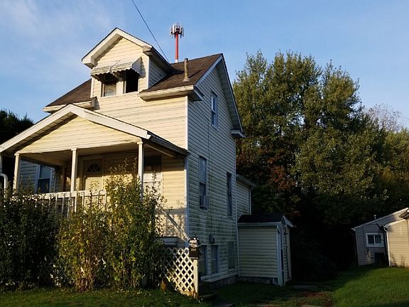 2nd image of 666 Stevenson Ave