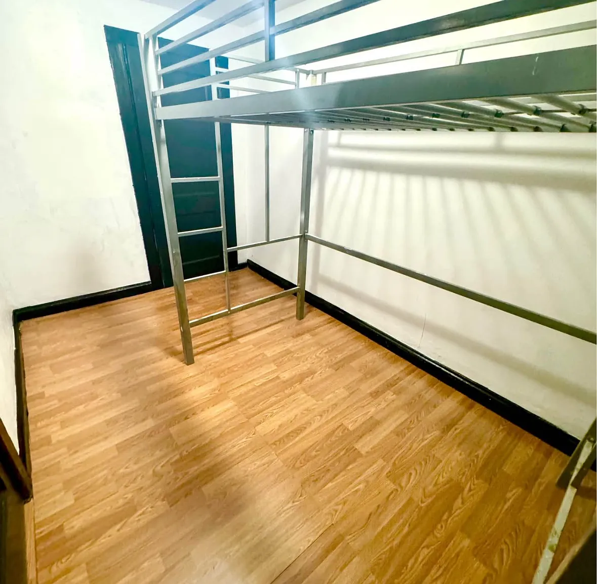 2 bed, $1,990 — Photo 2