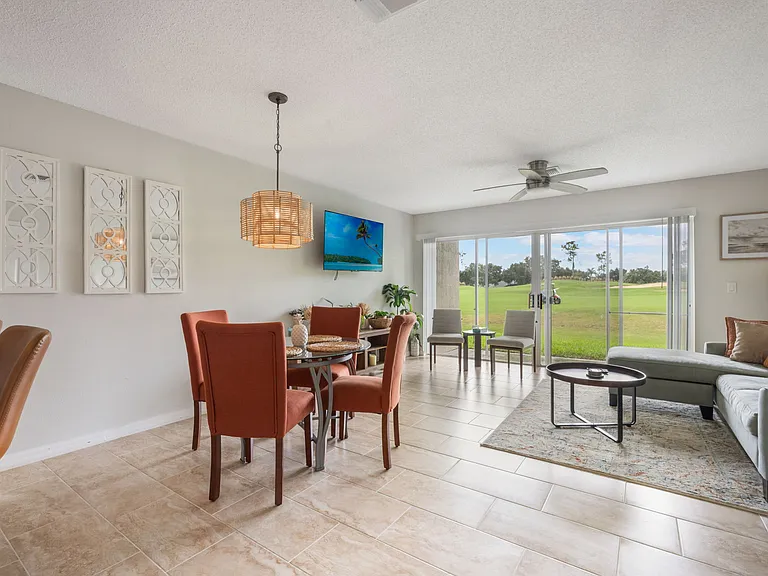2465 Saint Augustine Blvd — Photo 7