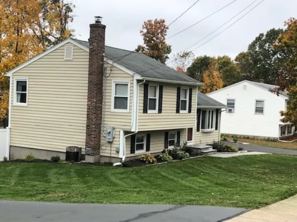 (undisclosed Address), Hamden, CT 06518