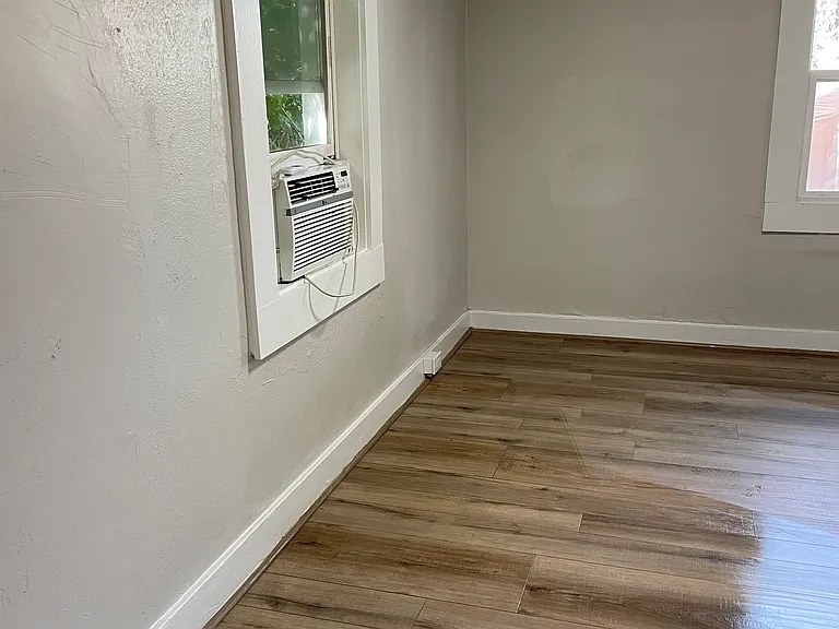 1446 N Verbena St — Photo 6