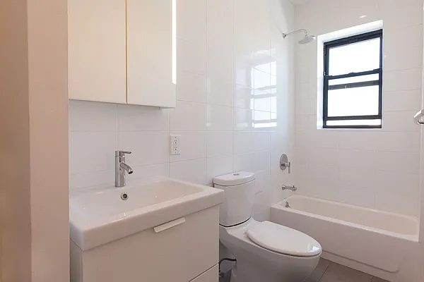 Rented by Compass | media 12