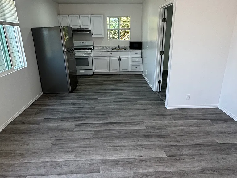 615 Jefferson Ave #A — Photo 4