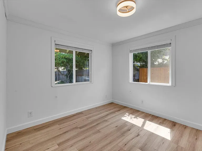 6211 W Magnolia Ave — Photo 21