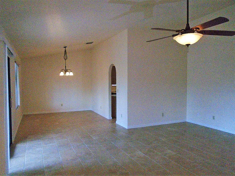 8054 S New Abbey Dr — Photo 23