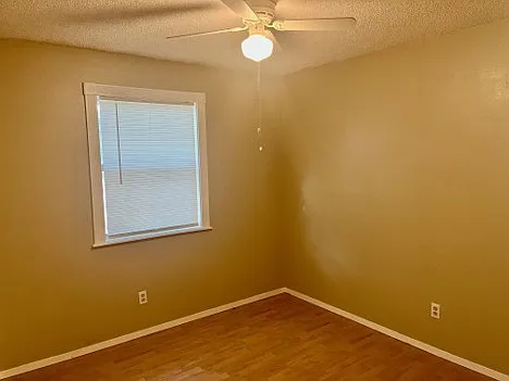 114 Jordan St — Photo 11