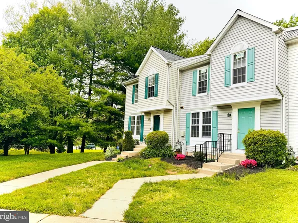 7242 Early Golden Ln, Pikesville, MD 21208