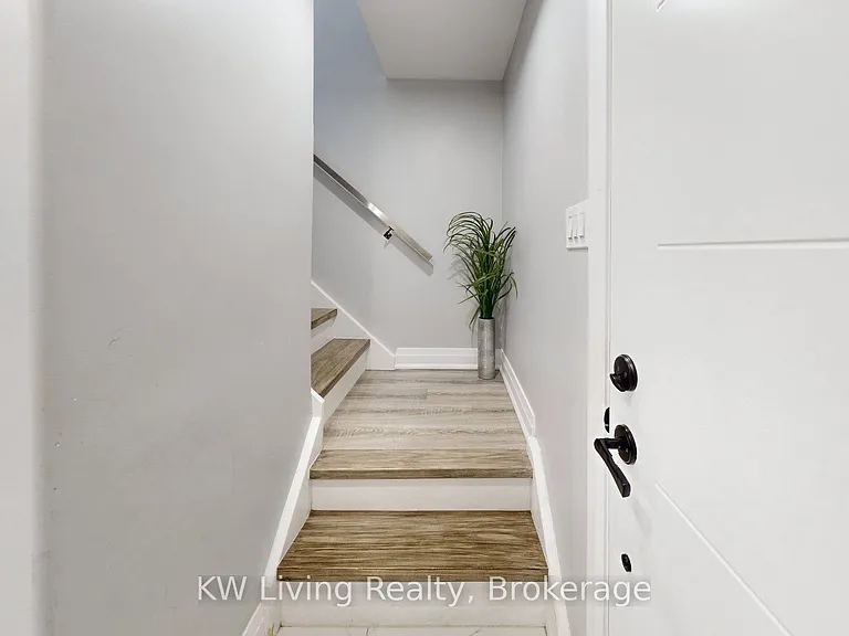 251 McConvey Dr #MAIN — Photo 8