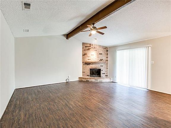 4th image of 6107 Maple Springs Dr