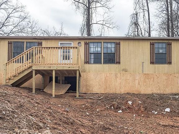 2nd image of 679 Ridge Rd
