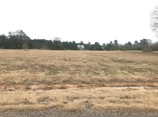 8897 Simpson Rd, Shreveport, LA 71129