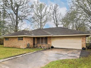 1019 Lynnwood Ave, Liberty, TX 77575