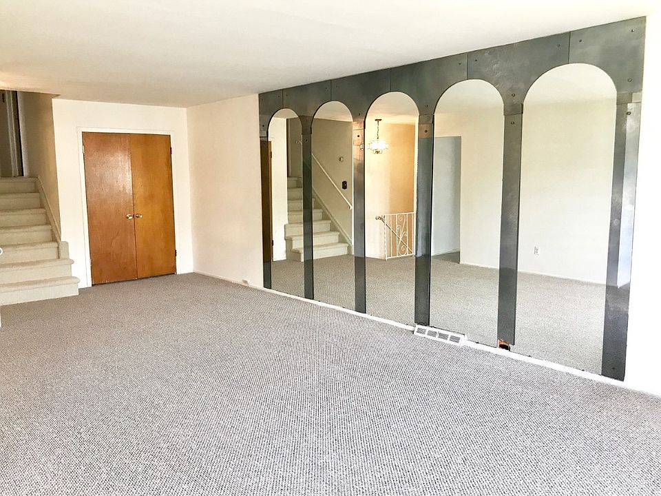 1st image of 22123 59th Ave