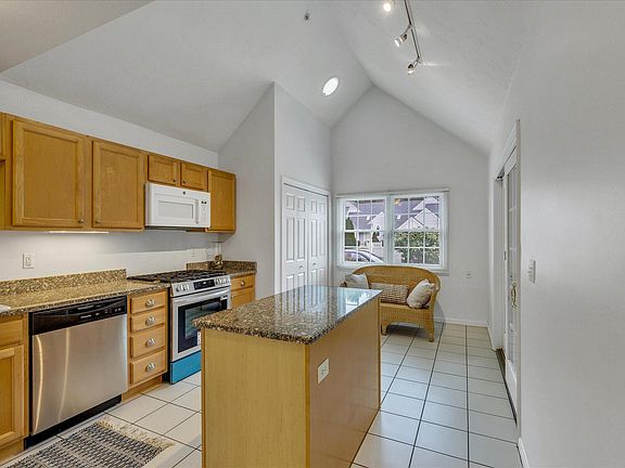 2nd image of 9 Red Cedar Road UNIT 9