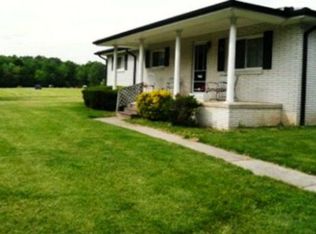 1556 Hilham Hwy, Livingston, TN 38570