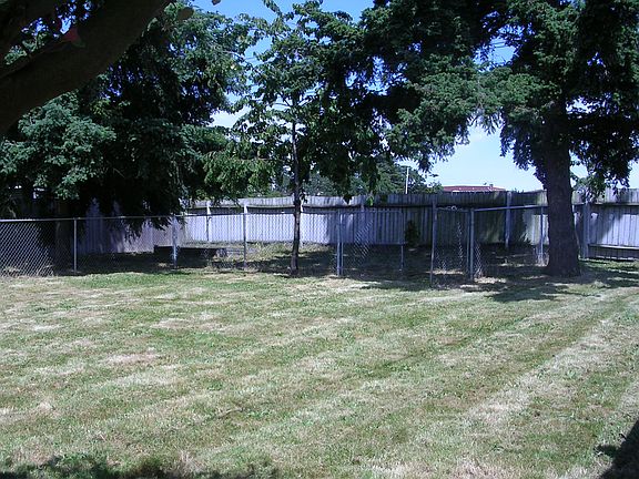 4th image of 286 SE Glencoe St