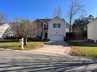 127 Roan Dr, Garner, NC 27529