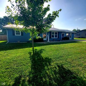 464 S Valley Dr, Brownstown, IN, 47220