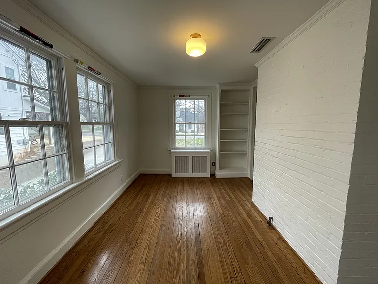 3417 Plymouth Pl — Photo 8