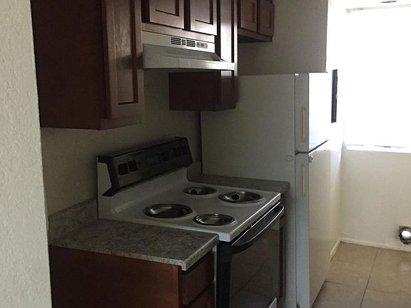 5th image of 15427 N Jerry St APT D6