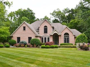 6951 Yawberg Rd, Whitehouse, OH 43571