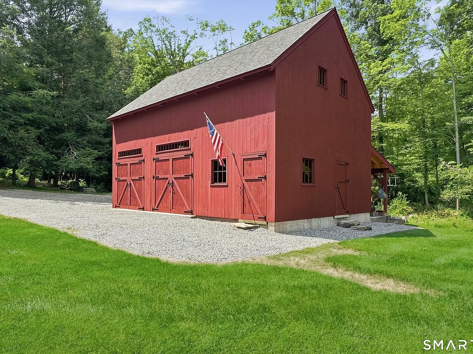 34th image of 26 Codfish Hill Road