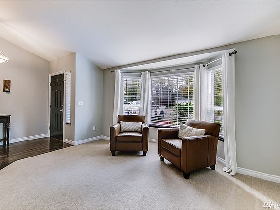 5th image of 17609 69th Avenue Ct E