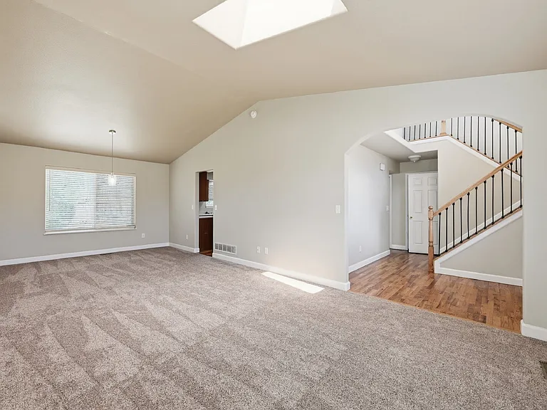 7338 Allens Park Dr — Photo 6
