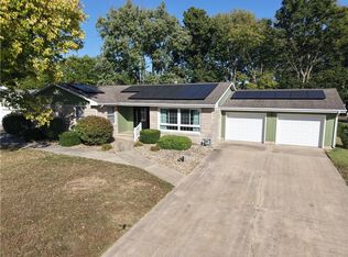 815 N Long St, Shelbyville, IL 62565