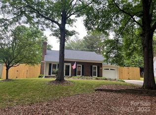 9207 Branson Ct, Charlotte, NC 28210