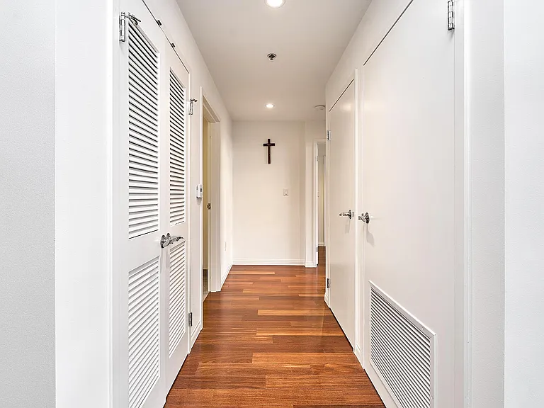 3785 Wilshire Blvd #704 — Photo 13