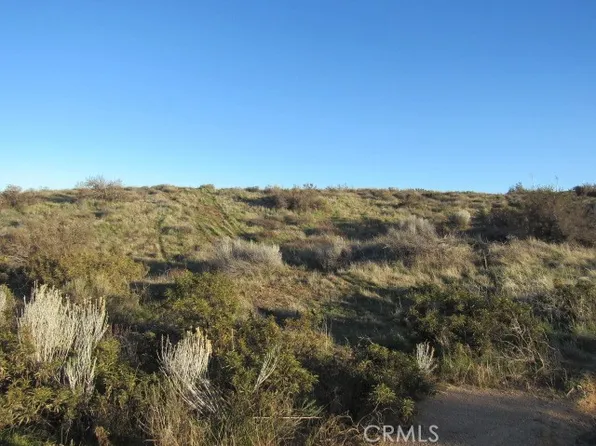 0 Flowerfield Rd, Phelan, CA 92371