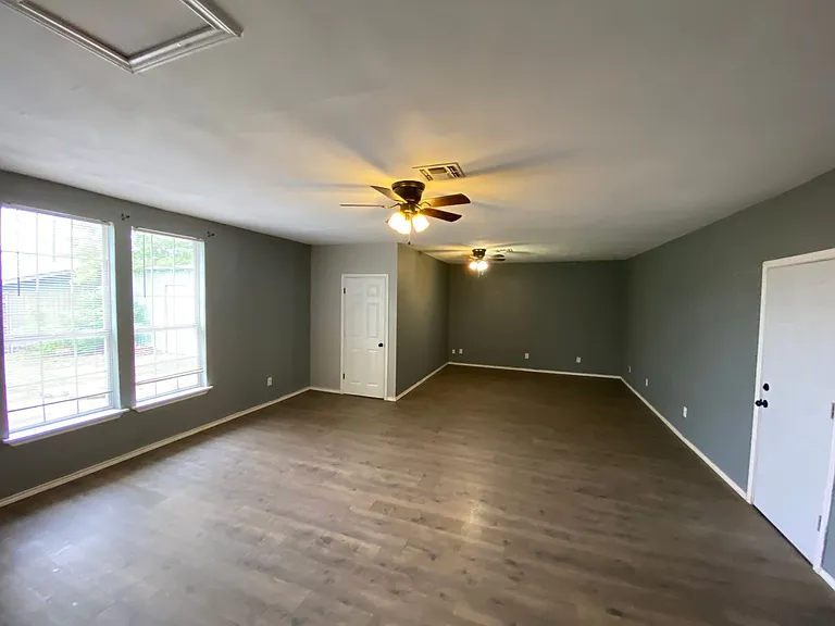 9743 Raccoon Rd — Photo 10