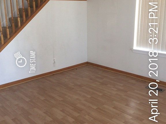 3rd image of 22321 W Niagara Ct