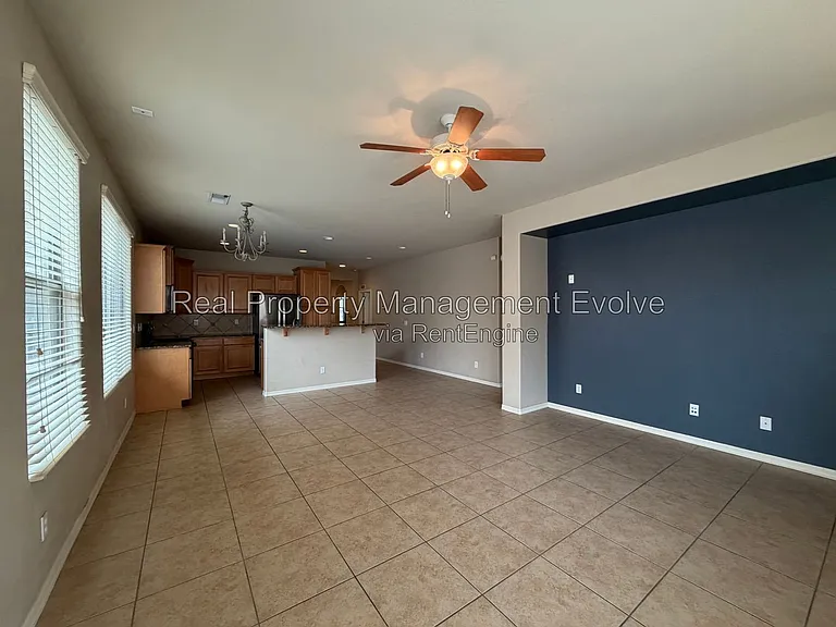 5640 W Kowalsky Ln — Photo 8