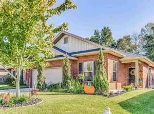 5797 Jade Moon Cir, Milton, FL 32583