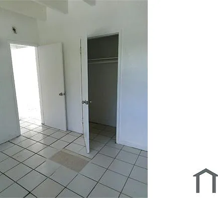 1405 NW 2nd Ct — Photo 9