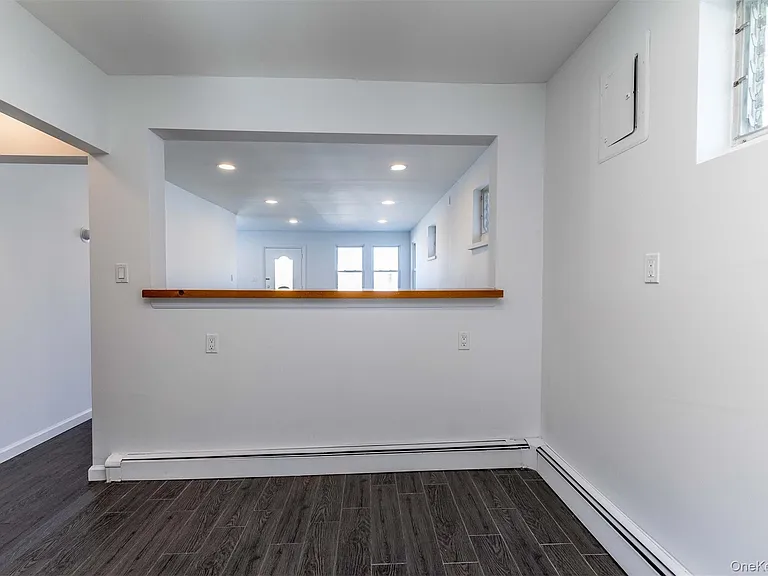 35 Tennesse Ave — Photo 12