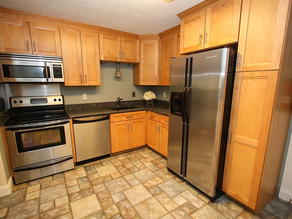 beautifully updated kitchen