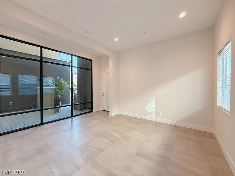 10761 Canyon Bloom Dr — Photo 34